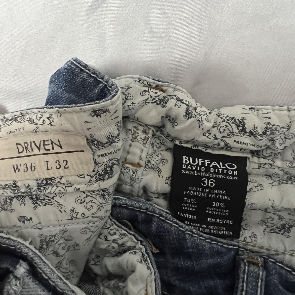 Buffalo David Bitton Driven Jeans Mens 36x32 Blue Medium Wash Relaxed Wide Leg - Picture 2 of 5